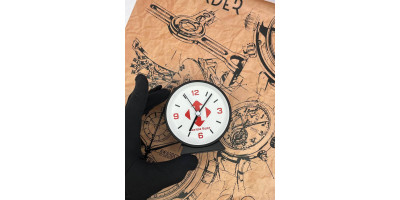 Кастомізація настільних та настінних годинників в ABTIME: новий рівень персоналізації
