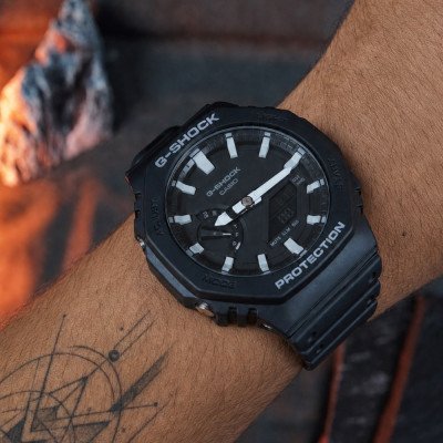 Чоловічий годинник Casio GA-2100-1A