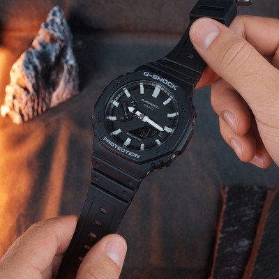 Чоловічий годинник Casio GA-2100-1A