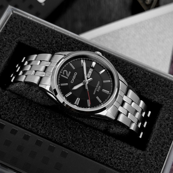 Жіночий годинник Casio LTP-1335D-1A фото 5