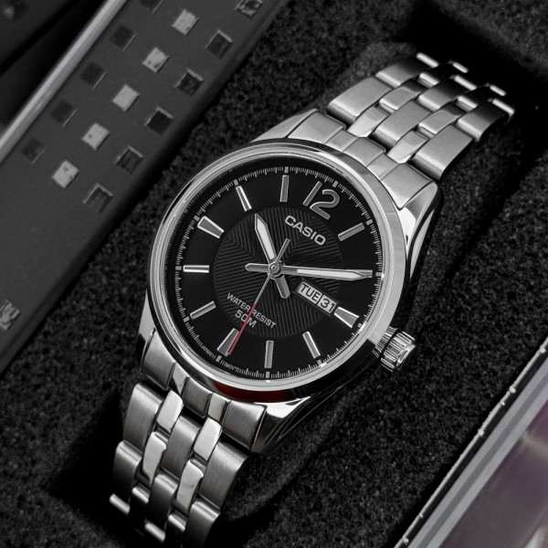 Жіночий годинник Casio LTP-1335D-1A фото 4