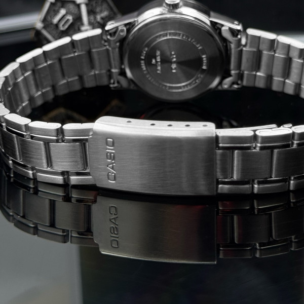 Жіночий годинник Casio LTP-V002D-1B фото 9