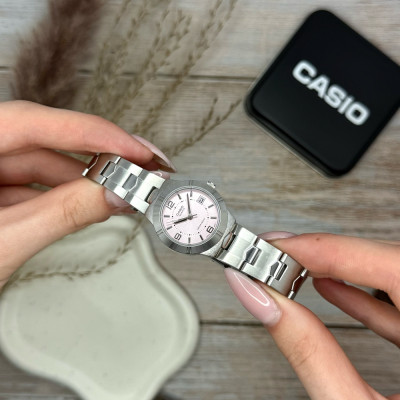Жіночий годинник Casio LTP-1241D-4A
