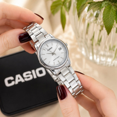 Женские часы Casio LTP-V002D-7A