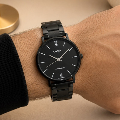 Чоловічий годинник Casio MTP-VT01B-1B