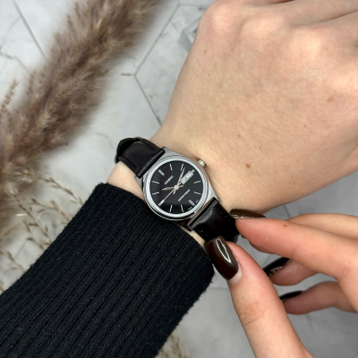 Casio LTP-V006L-1B2U