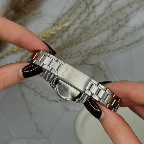 Жіночий годинник Casio LTP-V002D-2B3 фото 6