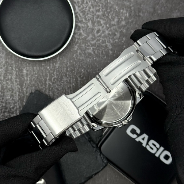Чоловічий годинник Casio MTP-VD300D-2E фото 6