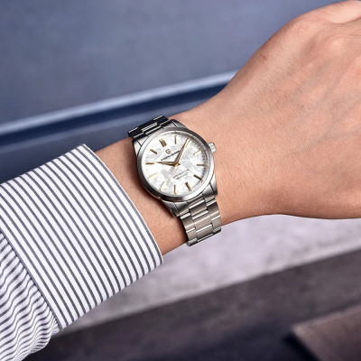 Pagani Design PD-1734 Silver-White