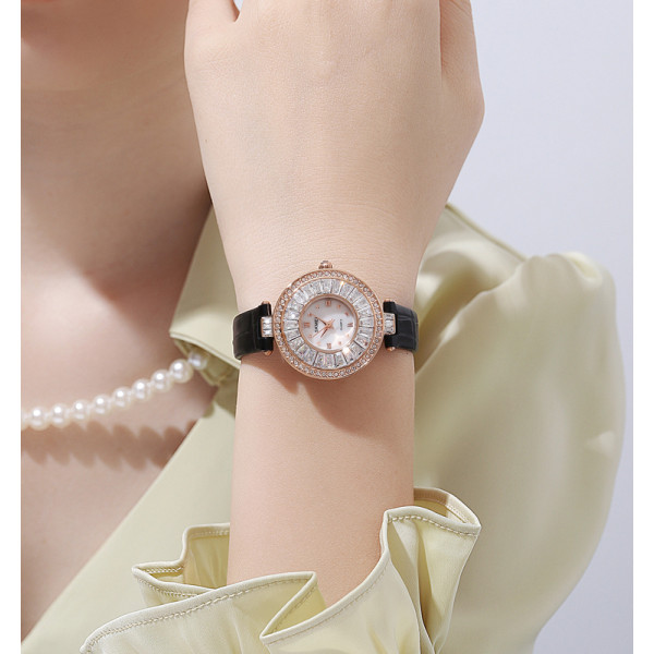 Жіночий годинник Skmei 2009BK Black фото 4