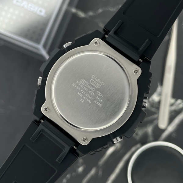 Чоловічий годинник Casio MWD-100H-1A фото 8