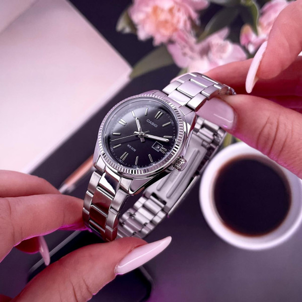 Жіночий годинник Casio LTP-1302D-1A1 фото 5