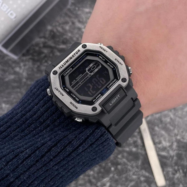 Чоловічий годинник Casio MWD-110H-8B фото 3