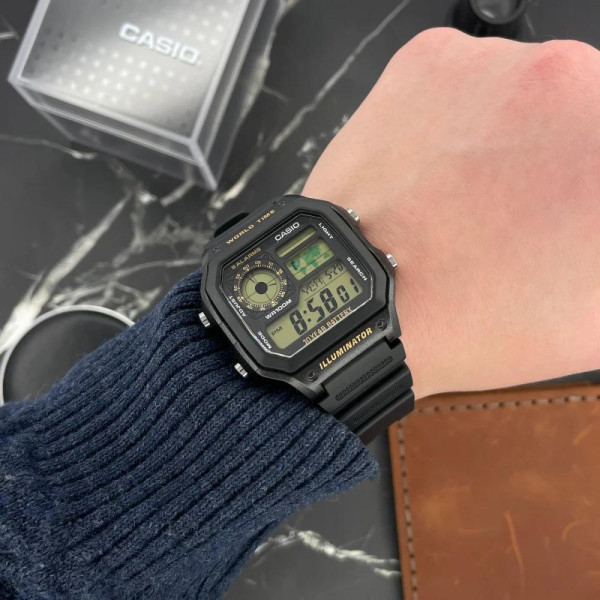 Мужские часы Casio AE-1200WH-1B фото 3