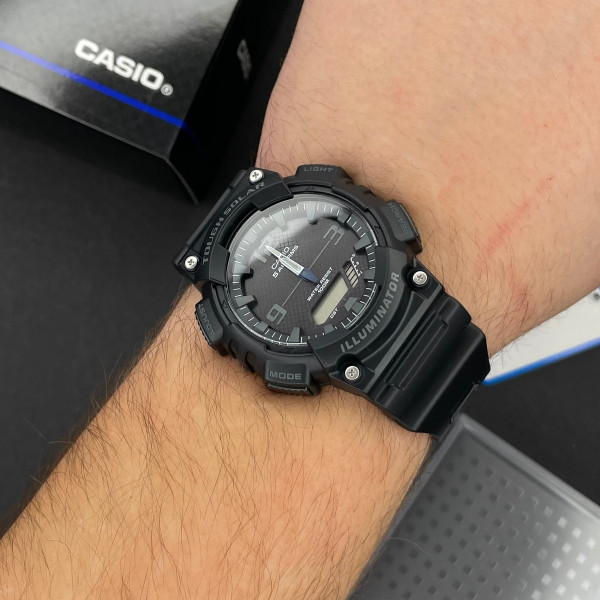 Мужские часы Casio AQ-S810W-1A2 фото 3
