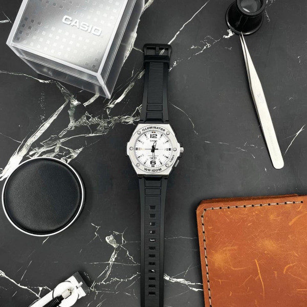 Чоловічий годинник Casio MWA-100H-7A фото 3