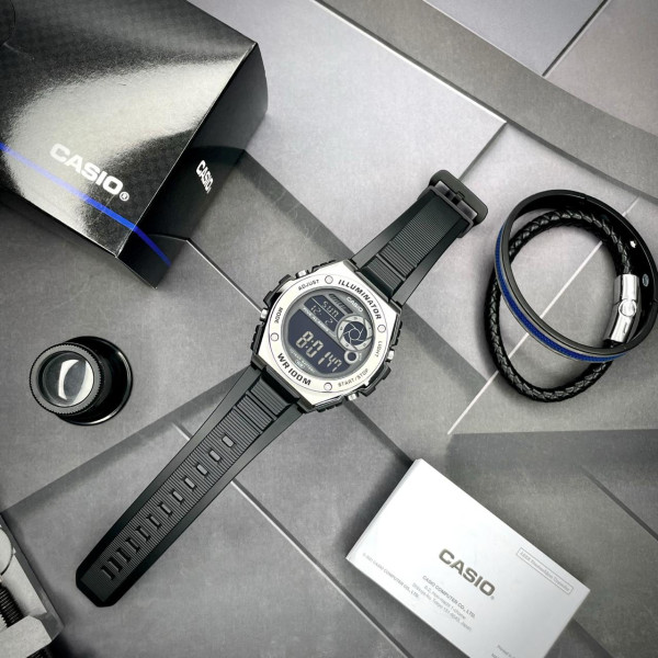 Чоловічий годинник Casio MWD-100H-1B фото 5