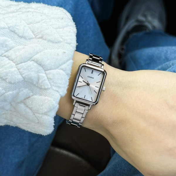 Жіночий годинник Casio LTP-V009D-7E фото 3