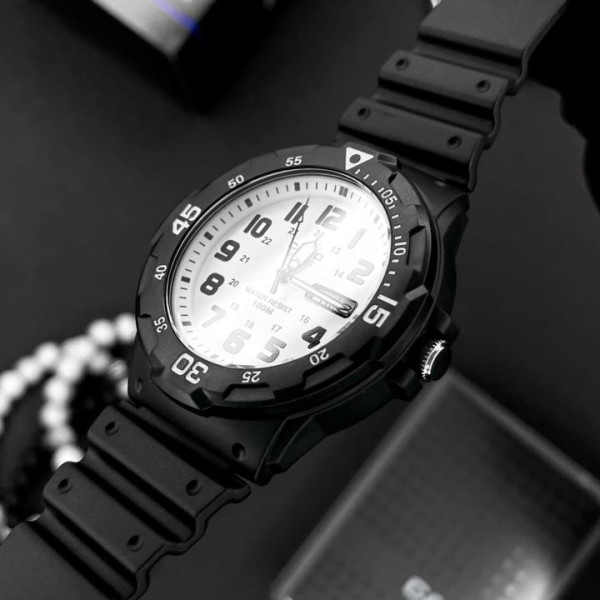 Чоловічий годинник Casio MRW-200H-7B фото 9