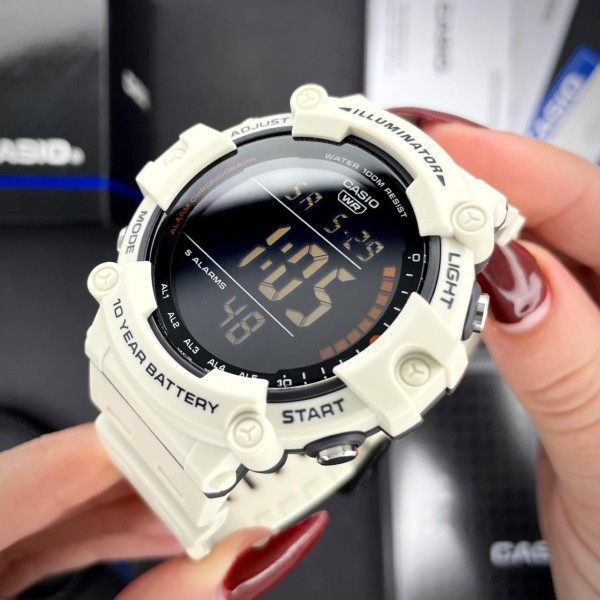 Чоловічий годинник Casio AE-1500WH-8B2 фото 4