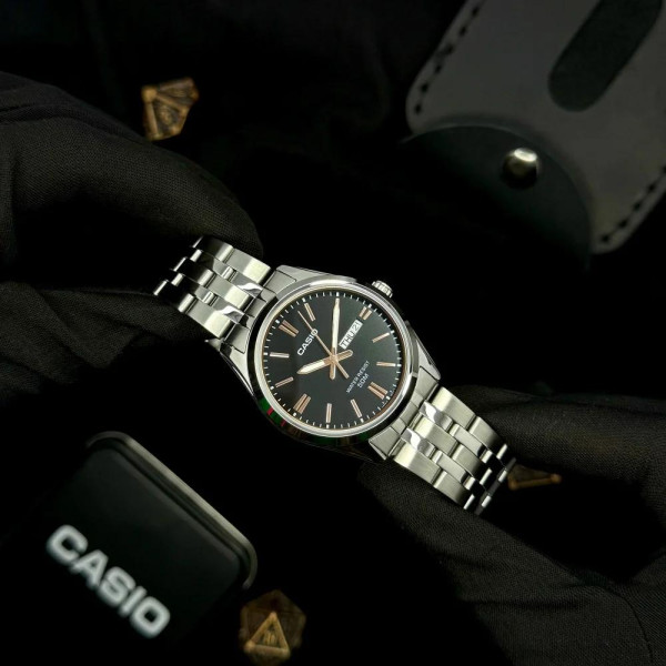 Чоловічий годинник Casio MTP-1335D-1A2 фото 4