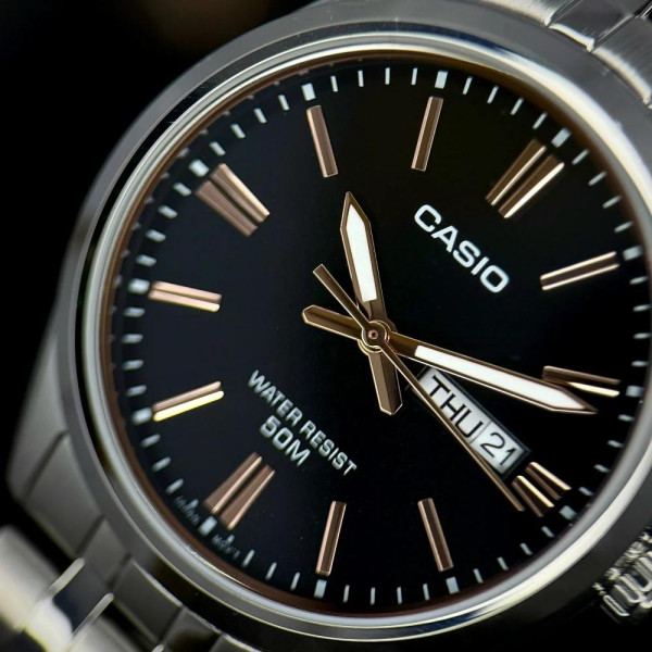 Чоловічий годинник Casio MTP-1335D-1A2 фото 5