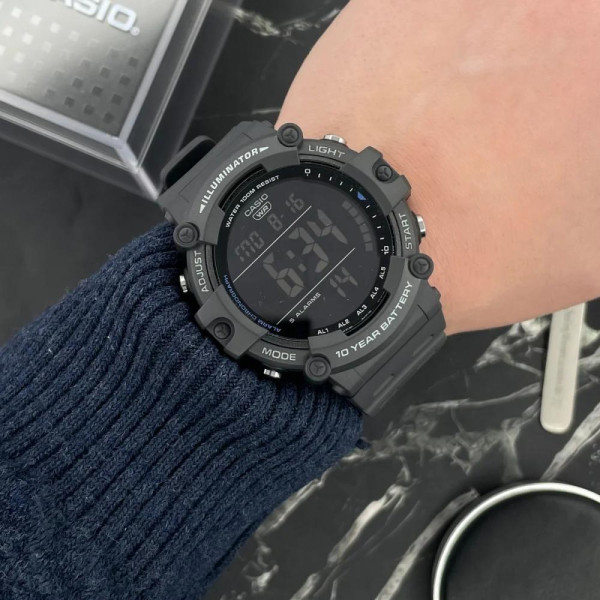 Чоловічий годинник Casio AE-1500WH-8B фото 4