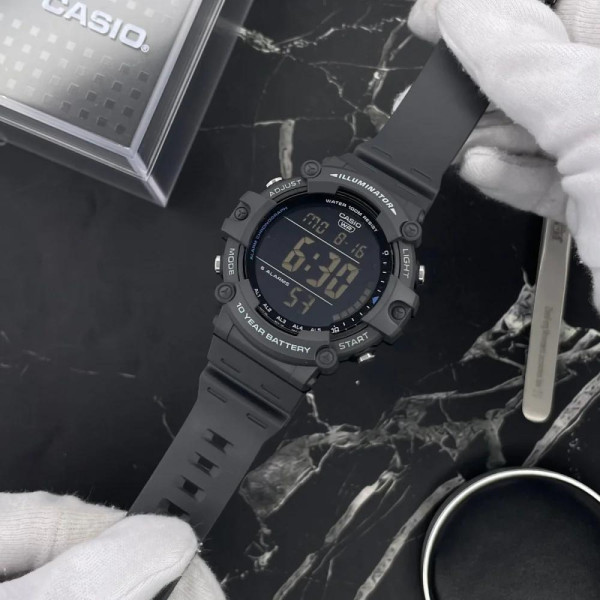 Чоловічий годинник Casio AE-1500WH-8B фото 6