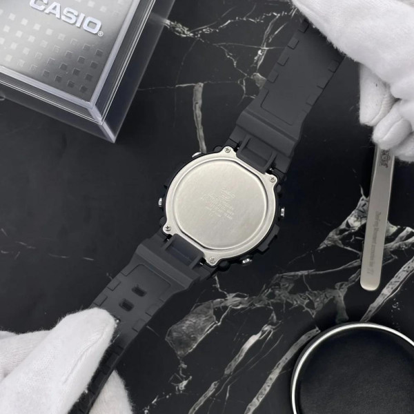 Чоловічий годинник Casio AE-1500WH-8B фото 7