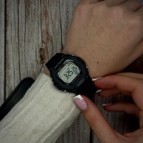 Жіночий годинник Casio LWS-2200H-1A фото 5