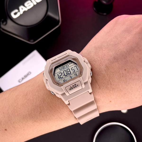 Женские часы Casio LWS-2200H-4A фото 8
