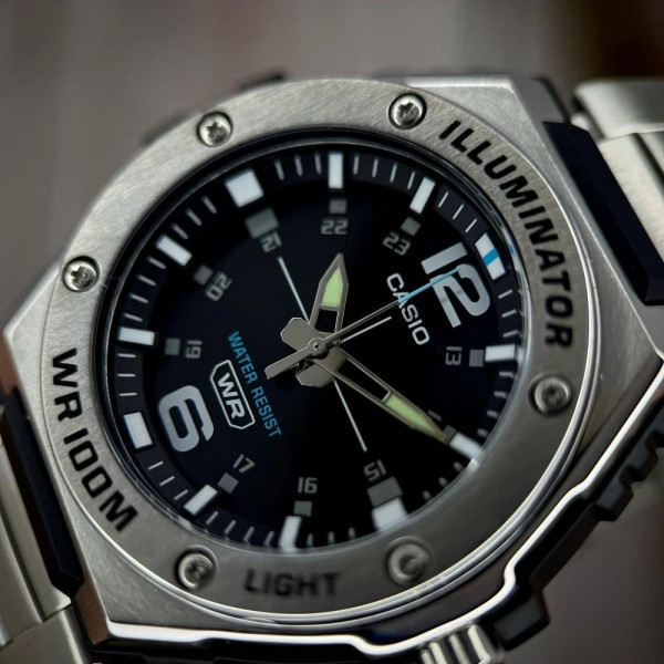 Чоловічий годинник Casio MWA-100HD-1A фото 5