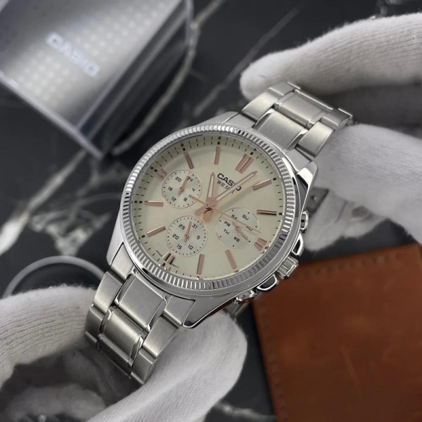 Чоловічий годинник Casio MTP-1375D-7A2 фото 4