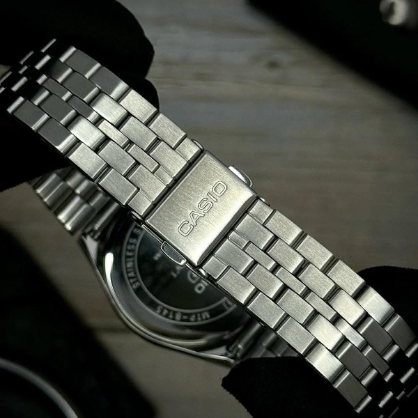 Чоловічий годинник Casio MTP-B145D-7B фото 8