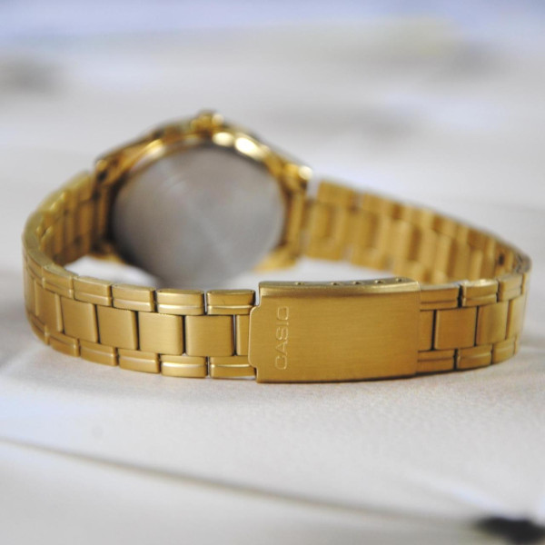 Жіночий годинник Casio LTP-V005G-7A фото 3
