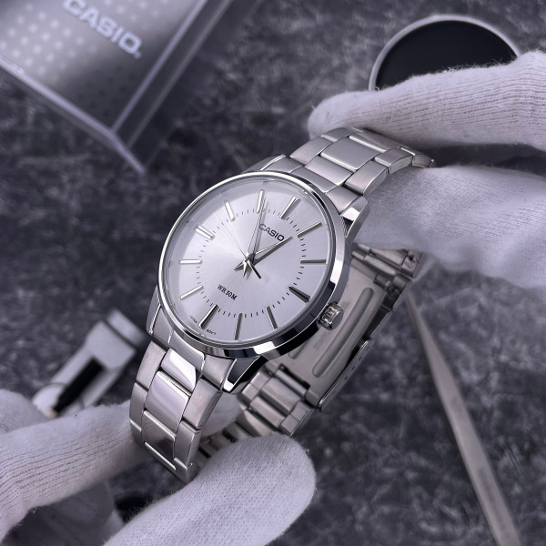 Чоловічий годинник Casio MTP-1303D-7A фото 5