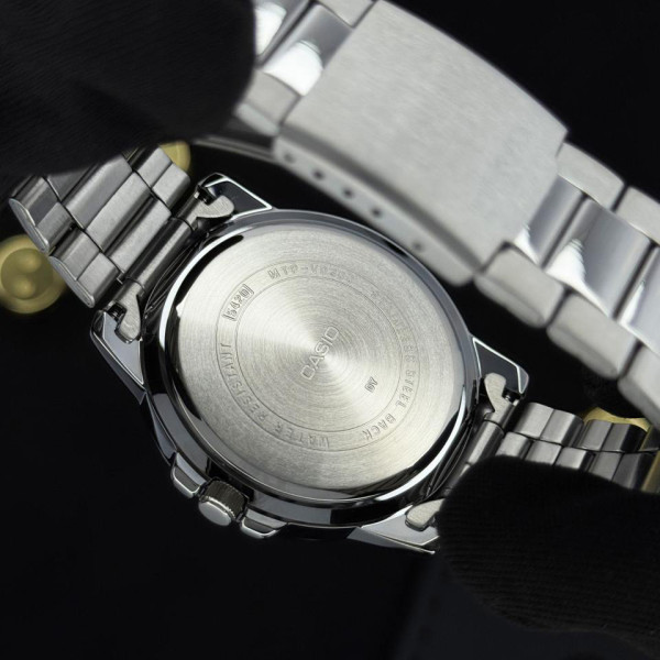 Чоловічий годинник Casio MTP-VD300D-1E фото 9