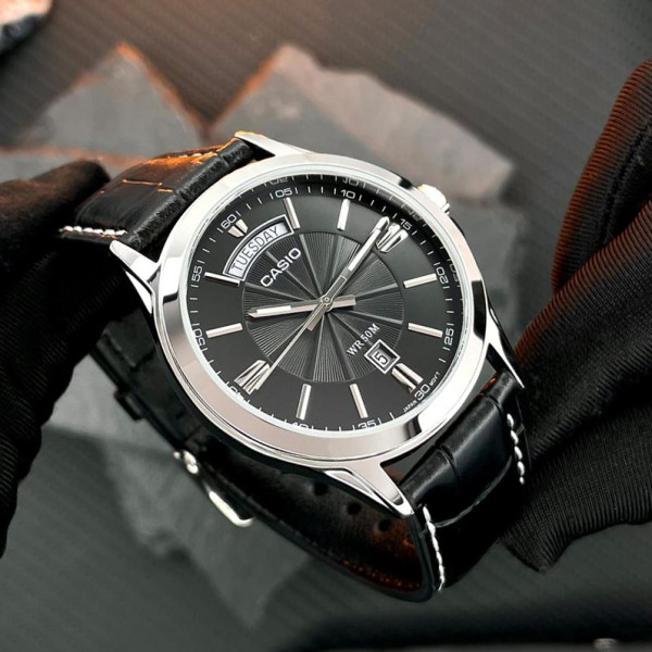 Чоловічий годинник Casio MTP-1381L-1A фото 4