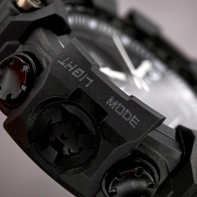 Awarder 001 Трезубец серебро Black