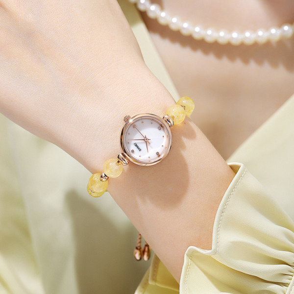 Женские часы Skmei 1983YL Yellow тонкий браслет с камнями фото 4