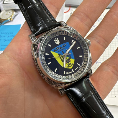 Awarder 021 Silver Leather Індивідуальний дизайн