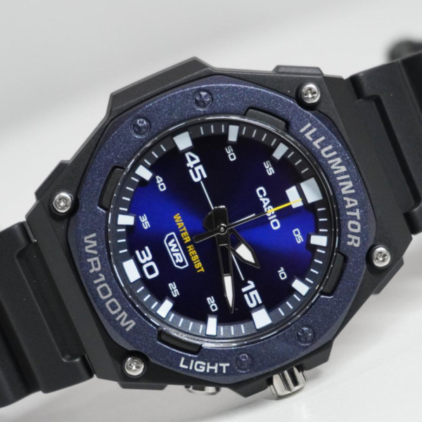 Чоловічий годинник Casio MW-620H-2A фото 5