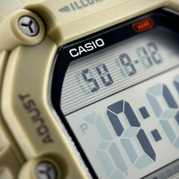 Чоловічий годинник Casio AE-1600H-5A фото 6