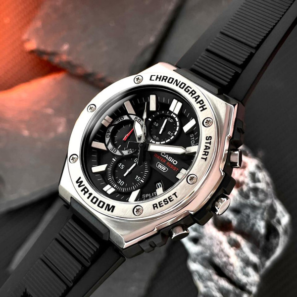 Чоловічий годинник Casio MWA-300H-1A фото 3