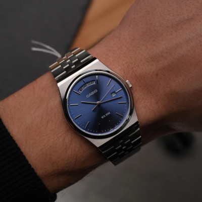 Чоловічий годинник Casio MTP-B146D-2A