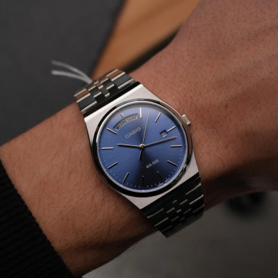 Чоловічий годинник Casio MTP-B146D-2A