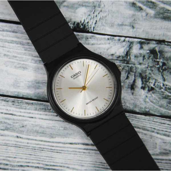 Наручные часы Casio MQ-24-7E2 фото 6