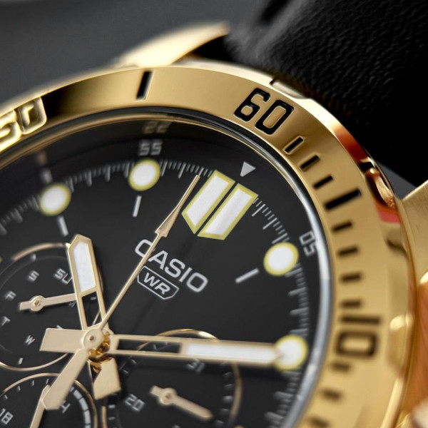 Чоловічий годинник Casio MTP-VD300GL-1E фото 6