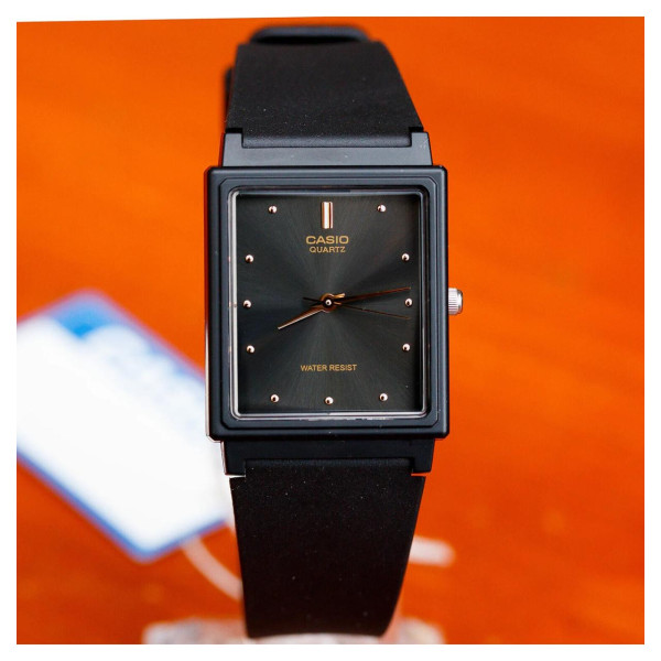 Чоловічий годинник Casio MQ-38-1ADF фото 4