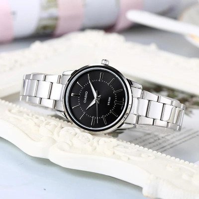 Casio LTP-1303D-1AVDF